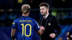 Carrick mở cửa đón Rashford trở lại