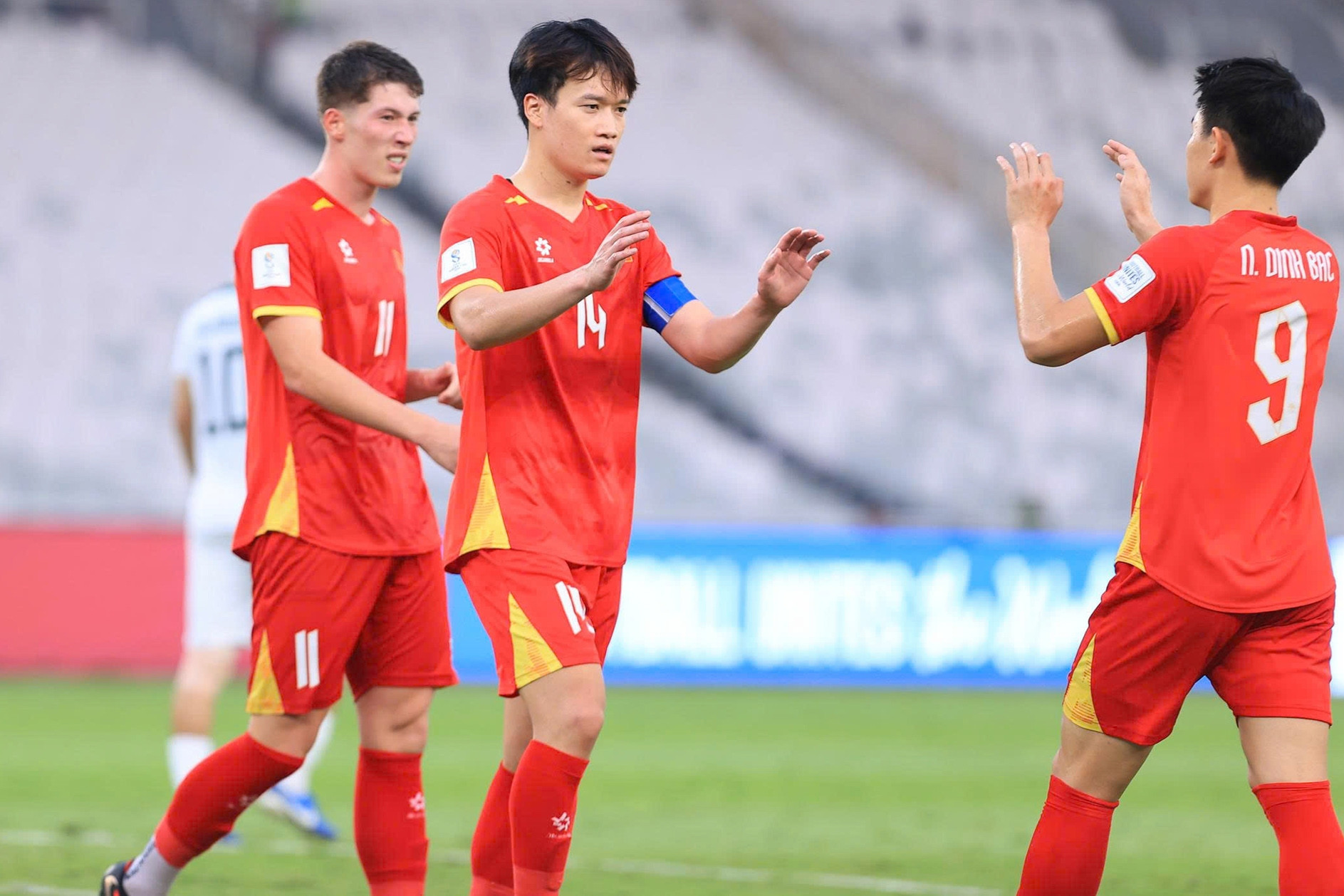 Asian Cup 2027 hoãn, tuyển Việt Nam có lợi hơn?