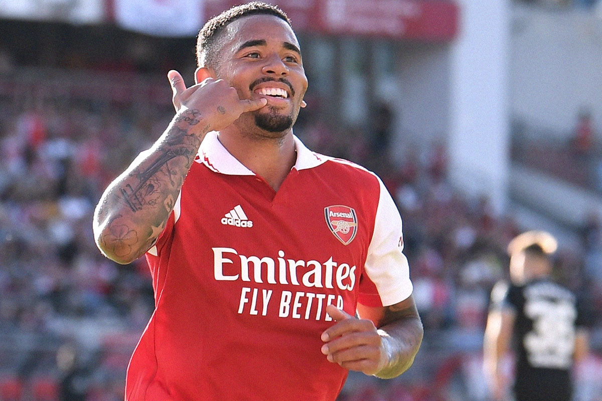 Hụt Alvarez, Barca mua Gabriel Jesus với giá rẻ