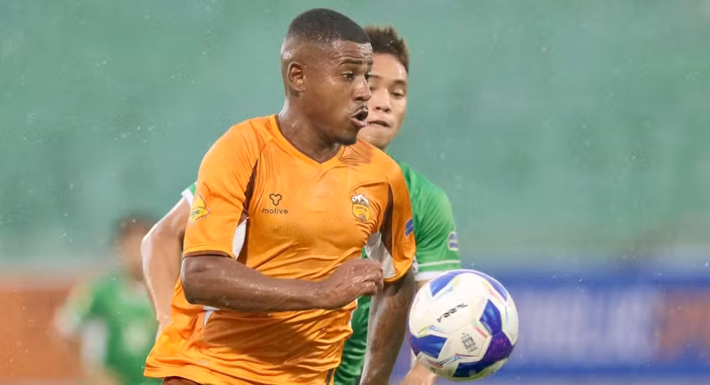 Hoàng Anh Gia Lai và Hà Nội FC đều bất ngờ bị loại sớm ở Cúp Quốc gia