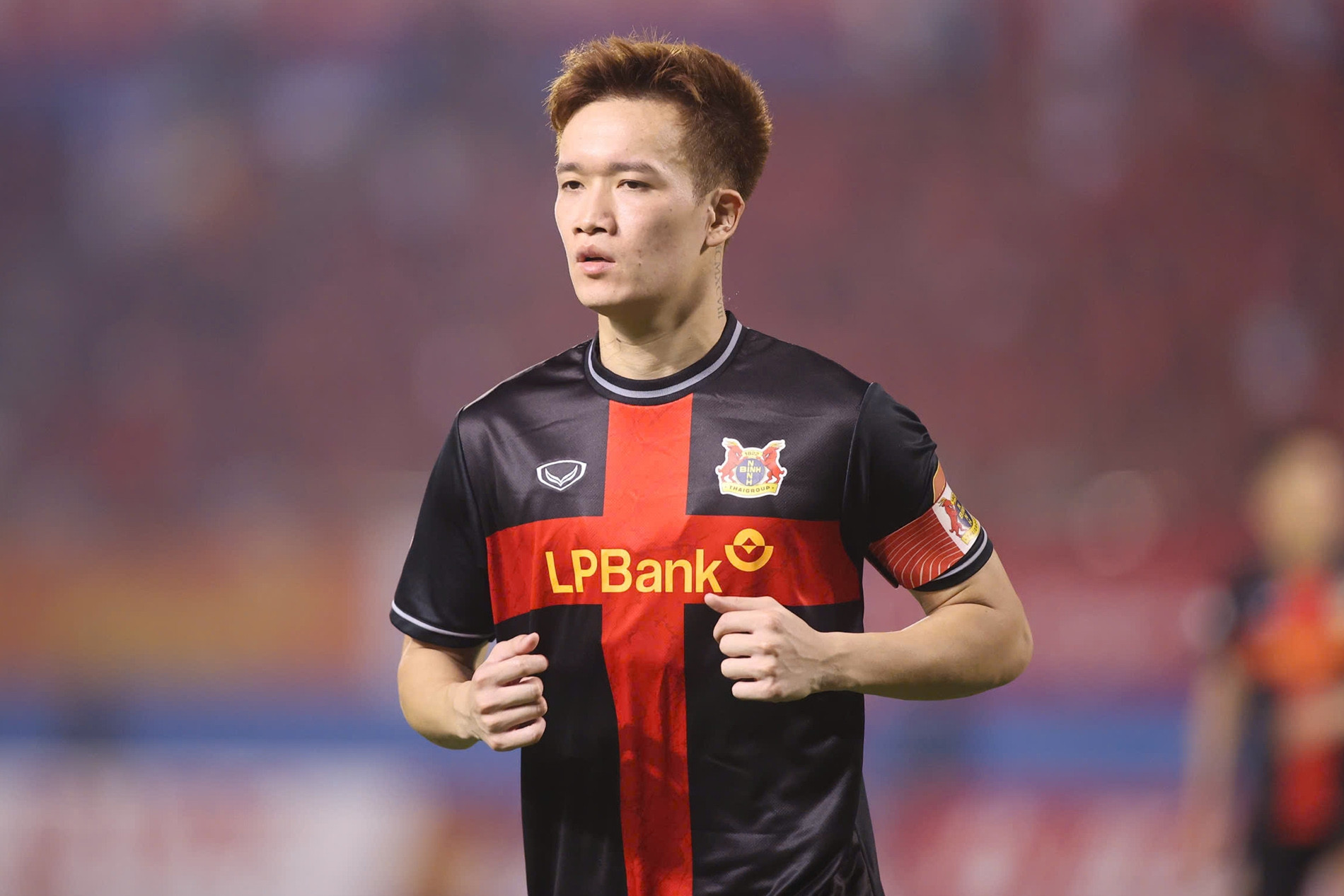 Hoàng Đức báo &amp;apos;tin dữ&amp;apos; với HLV Kim Sang Sik trước FIFA ASEAN Cup