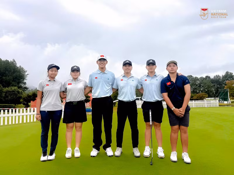 Đội tuyển golf Việt Nam được tiếp sức trước ngày tranh tài Asiad 20