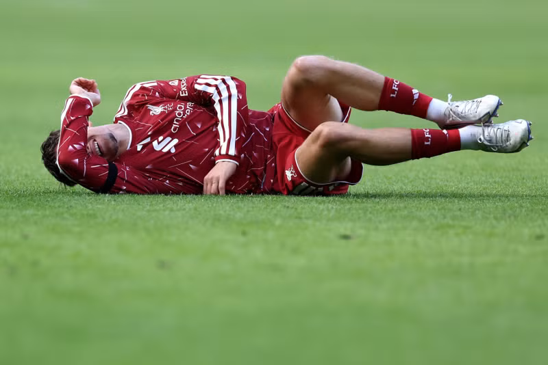 Trực tiếp Newcastle 1-0 Liverpool (Hiệp 1): Đội khách gia tăng sức ép